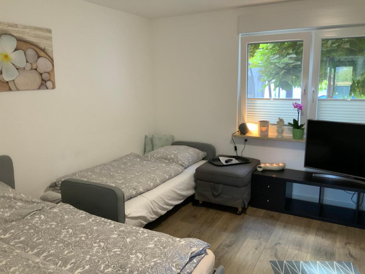 Gemuetliche 1-Zimmer Wohnung Mit Eigenem Eingang Wesseling Luaran gambar